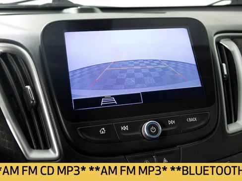 Used 2022 Chevrolet Malibu LS image 7