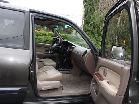 Used 1997 Toyota 4Runner Limited AWD/4WD image 14