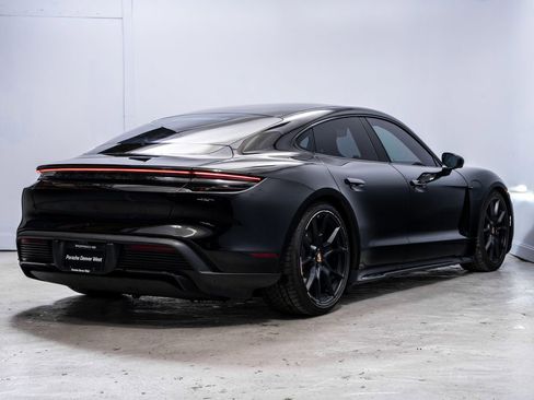 Certified 2024 Porsche Taycan GTS AWD/4WD image 7