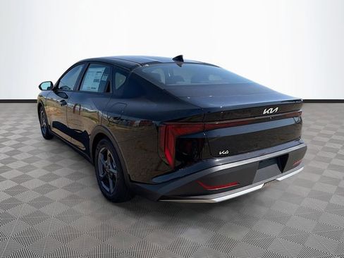 New 2026 Kia K4 LXS FWD image 5