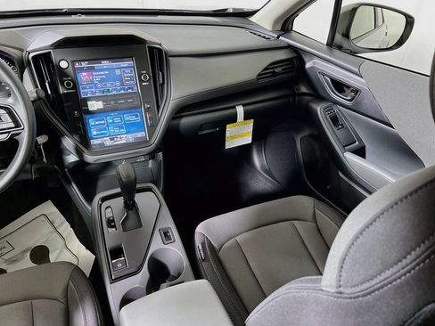 Used 2025 Subaru Crosstrek 2.0i AWD/4WD image 19