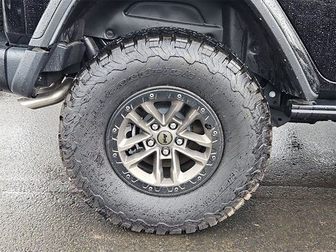 New 2025 Jeep Wrangler Unlimited Rubicon 392 image 9