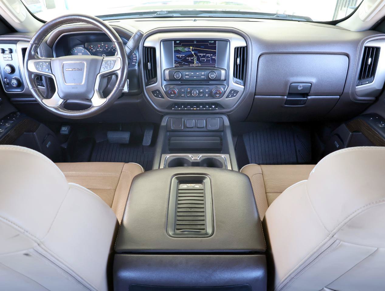 Used 2019 GMC Sierra 2500 Denali w/ Duramax Plus Package AWD/4WD image 16