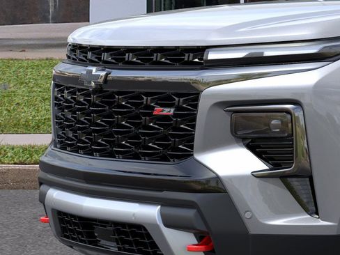 New 2026 Chevrolet Traverse Z71 w/ Enhanced Driving Package image 13