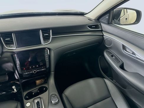Used 2025 INFINITI QX50 Pure image 19