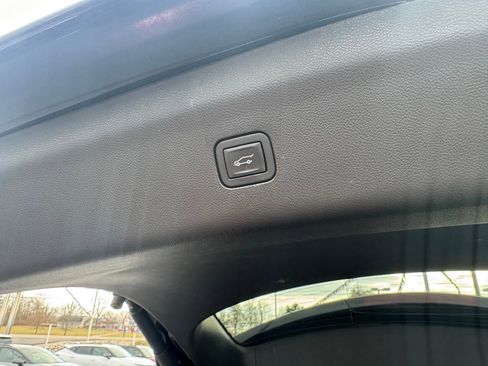 Used 2023 Buick Enclave Premium w/ Experience Buick Package image 10