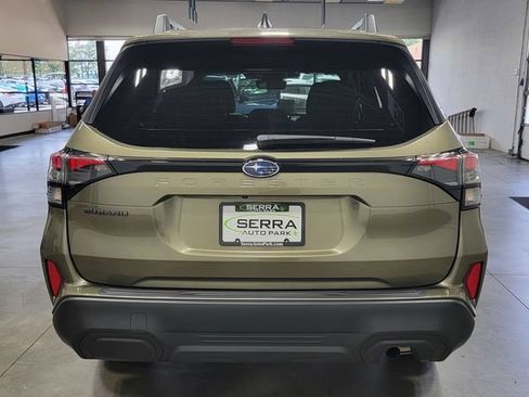 Used 2026 Subaru Forester Premium AWD/4WD image 6