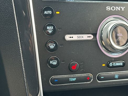 Used 2017 Ford Explorer Sport image 30