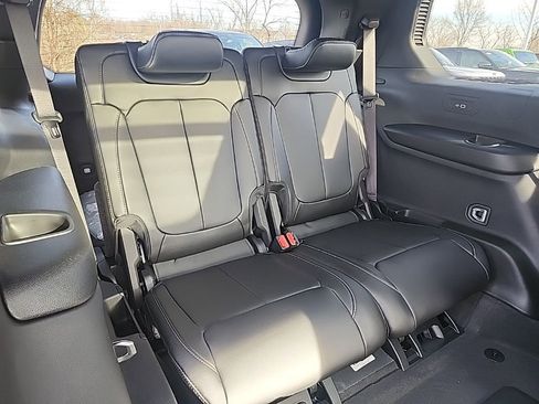 New 2025 Jeep Grand Cherokee L Limited w/ Black Appearance Package image 15