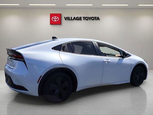 New 2026 Toyota Prius LE image 5