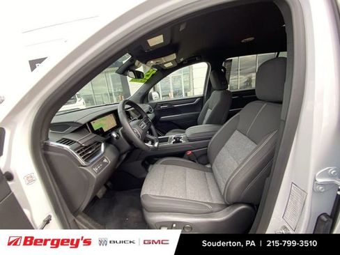 Certified 2025 GMC Acadia Elevation image 23