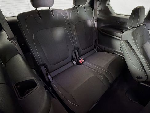 Used 2024 Jeep Grand Cherokee L Laredo w/ Luxury Tech Group I image 27