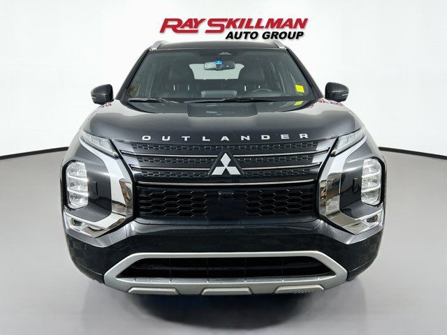Used 2023 Mitsubishi Outlander SEL 40th Anniversary AWD/4WD image 2