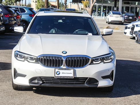 Used 2019 BMW 330i Sedan w/ Premium Package image 2