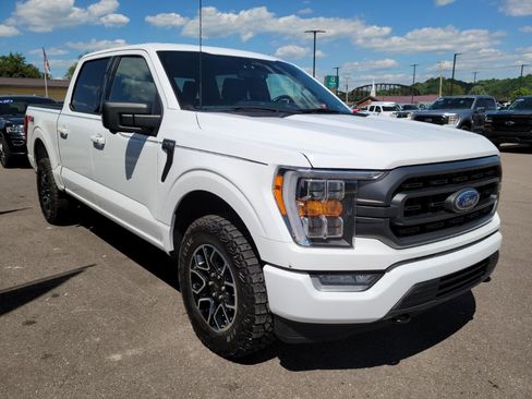 Used 2022 Ford F150 XLT w/ Equipment Group 302A High AWD/4WD image 3
