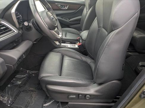 Used 2023 Subaru Ascent Touring AWD/4WD image 17