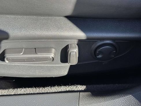 Certified 2025 Honda Accord EX-L image 18