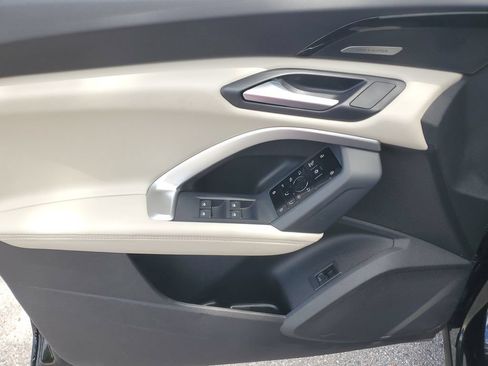 Certified 2025 Audi Q5 Premium Plus w/ Premium Plus AWD/4WD image 25