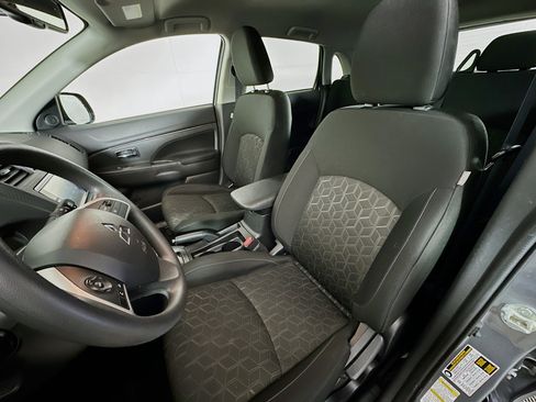 Used 2024 Mitsubishi Outlander Sport ES image 13