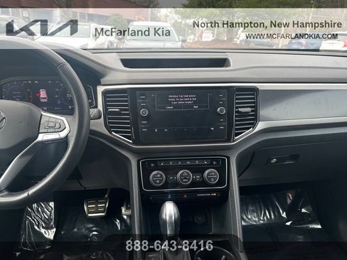 Used 2020 Volkswagen Atlas Cross Sport SEL Premium R-Line AWD/4WD image 18