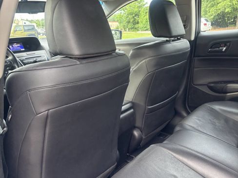 Used 2013 Acura ILX w/ Premium Package image 17