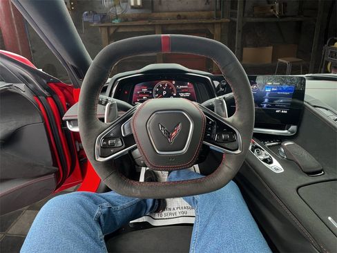 Certified 2021 Chevrolet Corvette Stingray w/ Z51 Performance Package image 17
