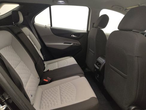 Used 2020 Chevrolet Equinox LS AWD/4WD image 19