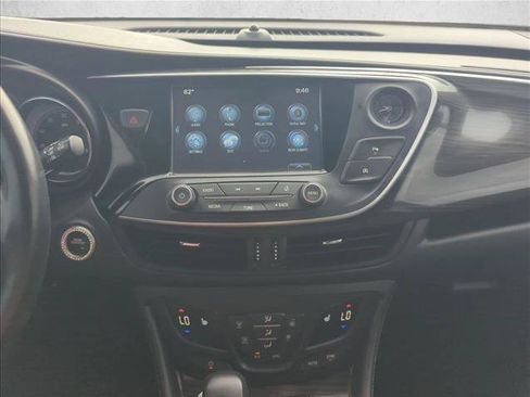 Used 2020 Buick Envision Essence FWD image 14