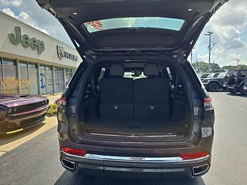 New 2025 Jeep Grand Cherokee L Overland w/ Advanced Protech Group III image 16