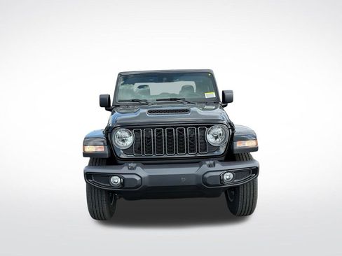 New 2025 Jeep Gladiator Sport image 2