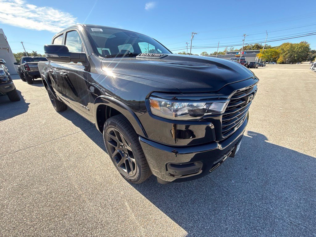 New 2027 RAM 1500 Laramie AWD/4WD image 7