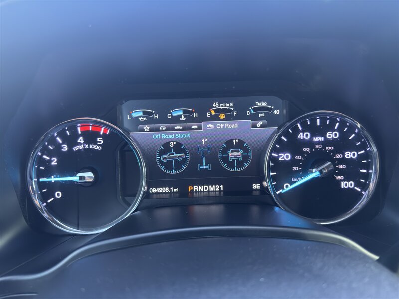 Used 2019 Ford F250 Lariat w/ Lariat Ultimate Package AWD/4WD image 47