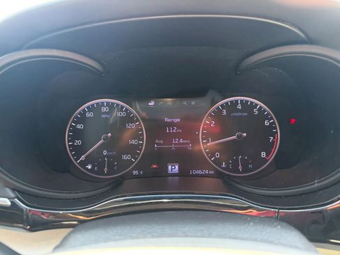 Used 2015 Kia K900 Luxury w/ VIP Package (Discontinued) RWD image 21