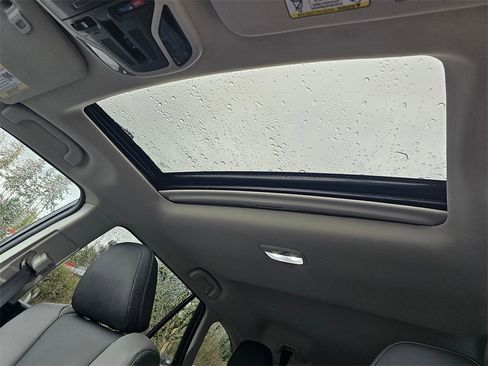 Certified 2025 Subaru Outback Onyx Edition image 22