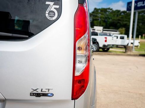 Used 2016 Ford Transit Connect XLT FWD image 17