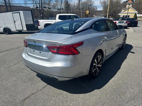 Used 2016 Nissan Maxima Platinum image 8