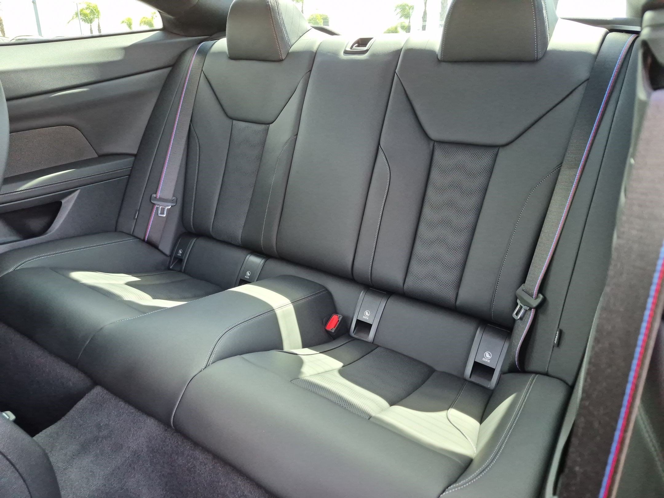Used 2026 BMW M4 Coupe w/ Executive Package RWD image 30