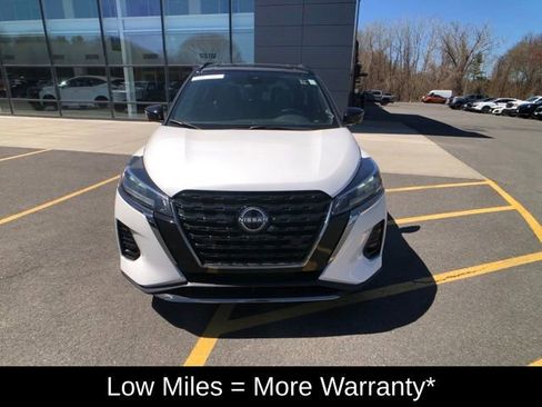 Certified 2023 Nissan Kicks SR w/ SR Premium Package FWD image 11