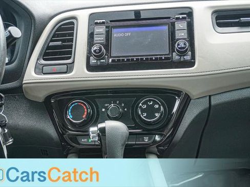 Used 2018 Honda HR-V LX image 18