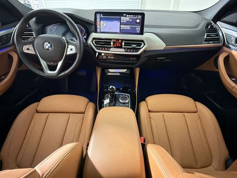 Used 2025 BMW X4 xDrive30i AWD/4WD image 14