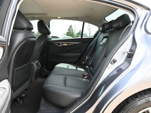 Used 2018 INFINITI Q50 Luxe AWD/4WD image 19