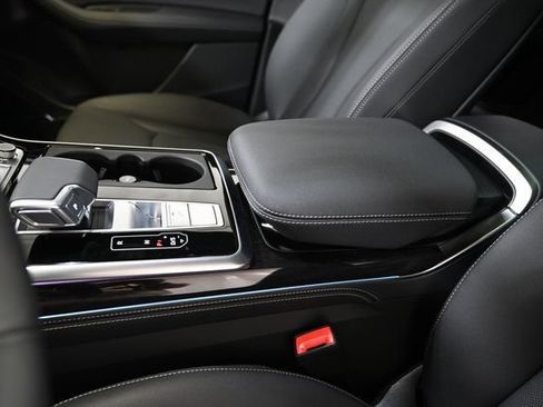 Used 2026 Audi Q7 3.0T Premium Plus AWD/4WD image 23
