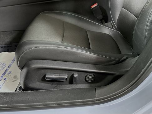 Used 2022 Honda Accord Sport image 18