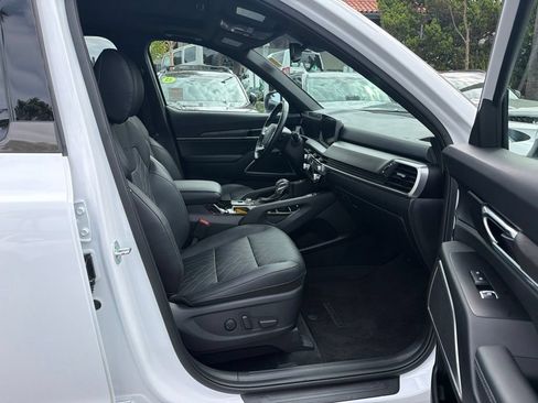 Certified 2024 Kia Telluride EX X-Line AWD/4WD image 11