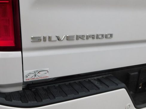 Used 2021 Chevrolet Silverado 1500 High Country w/ Technology Package image 43