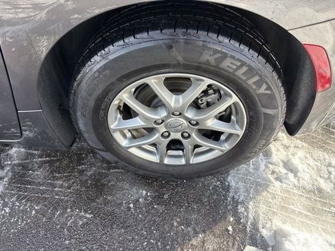 Used 2022 Chrysler Pacifica Touring image 44