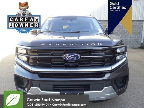 Certified 2025 Ford Expedition Max Platinum image 10