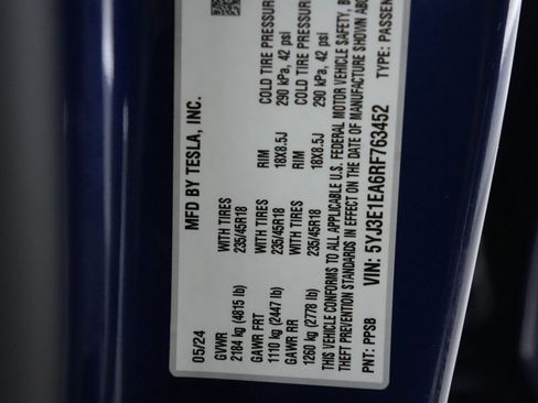 Used 2024 Tesla Model 3 Standard Range RWD image 27
