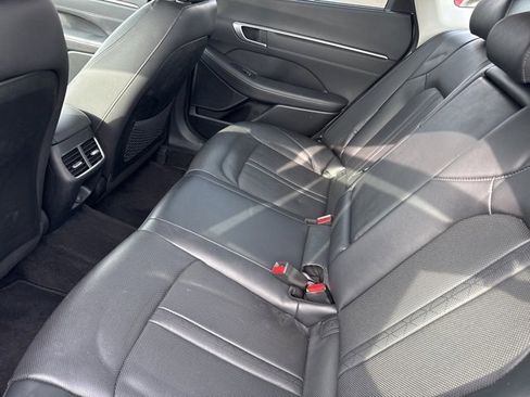Used 2021 Hyundai Sonata Limited w/ Cargo Package image 10