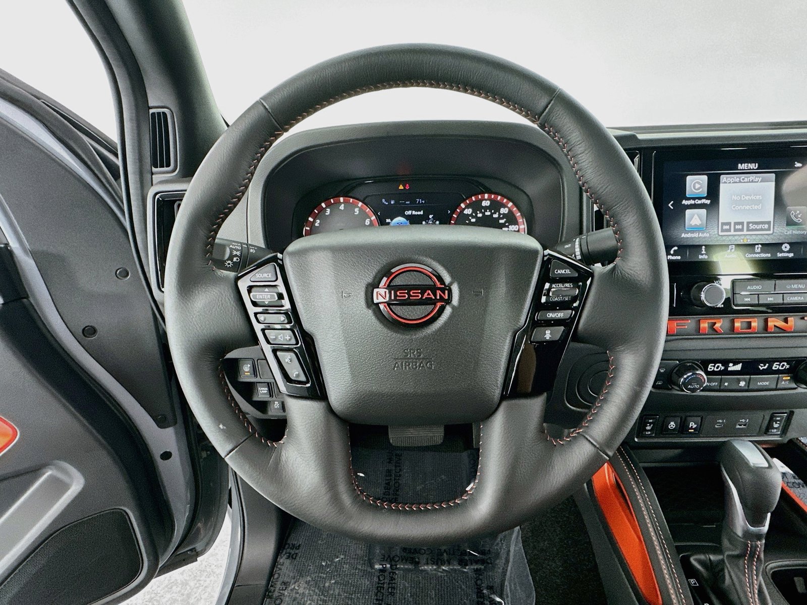Used 2026 Nissan Frontier Pro-X w/ Pro-X Convenience Package RWD image 14